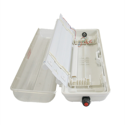 2 * 18w / 2 * 36w Luz fluorescente a prueba de explosión con todo el plástico GRP y vida útil de trabajo tiempo 50000 horas