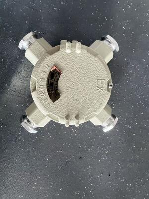 Caja de conexiones de aleación de aluminio a prueba de explosiones ATEX personalizada  Rosca G3/4 /M/NPT para refinería de petróleo