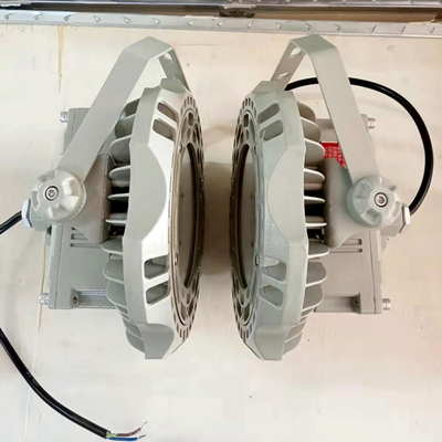 Luz de bahía alta LED a prueba de explosiones colgante UFO 100W 200W 60W Tri-prueba resistente a la corrosión para industrial