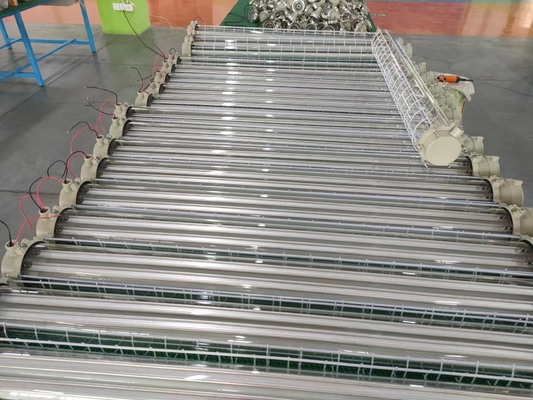 Alto rendimiento anticorrosión a prueba de explosión 100lm/w Led 8KG Lineal Light Tube Light para la zona 1 2 Zona 21 22