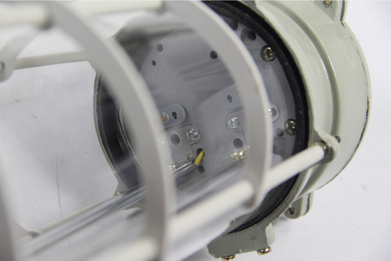 Iluminación LED a prueba de explosión de 3600lm con alto flujo luminoso de 36W