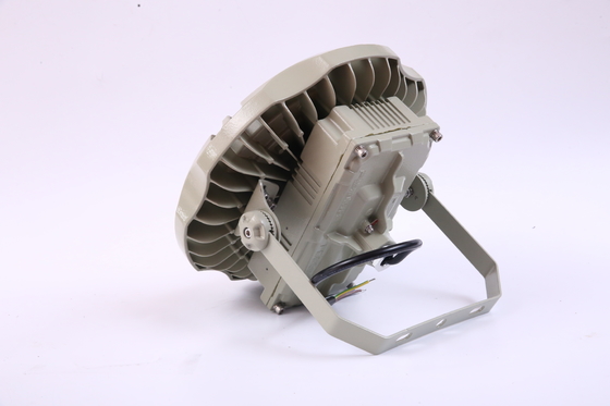 135lm/w Eficiencia CREE LED 50w Luz de bahía para aplicaciones industriales