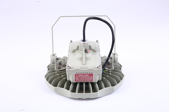 Iluminación de alto brillo 50W 100W 200W 250W A prueba de explosión Luz de bahía alta Alcance de aplicación más amplio y más seguro