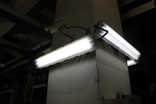 Iluminación a prueba de explosión con ángulo de haz de 120 grados