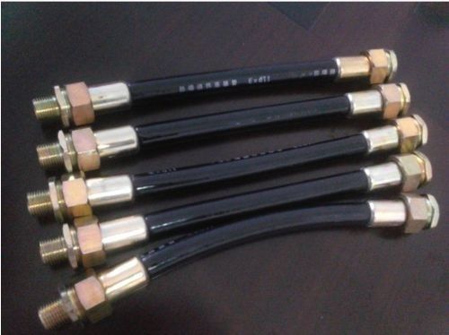 Piso de tubería eléctrica de caucho trenzado anticorrosión con certificación IP65 A prueba de explosión Conducto flexible para lugares peligrosos