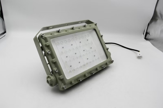 GYD7204 100-240VAC 50-60HZ 250W Luz de inundación LED a prueba de explosión 135lm/W 5700K 5 años de garantía