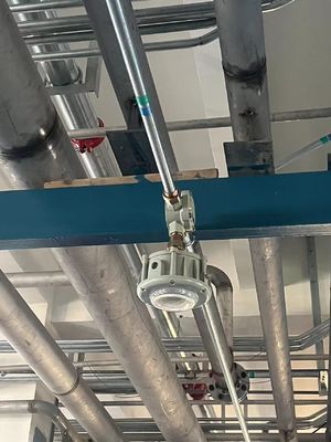 Luz de bahía LED a prueba de explosiones IP66 con certificación ATEX IECEx 160lm/W