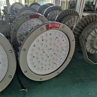 Luz de bahía LED a prueba de explosiones a prueba de llamas ATEX Div 1 de 150W – 180lm/w, WF2 para uso marino y refinerías