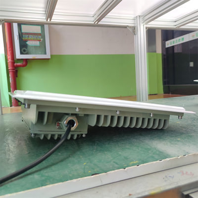Zona 1 2 Lámpara de estación de gas a prueba de explosión Iluminación LED de perfil bajo con IP66 WF2 Alimentada por Meanwell