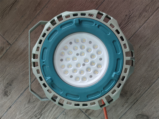 Luz LED a prueba de explosión ATEX 180lm/w 50/100/200/250W 90-290V para productos químicos de yacimientos petrolíferos EPC