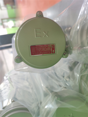 Iluminación LED a prueba de explosión planta petroquímica utilizada ATEX EAC 50000hr vida útil colgante de brida de techo de 54W
