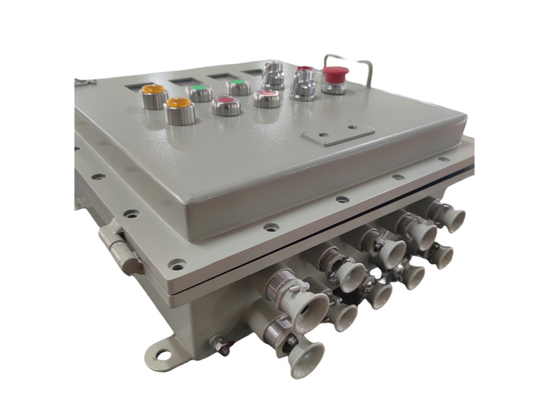 Cuadro de distribución de paneles de control a prueba de explosión personalizados con protección IP66 y gabinete de aluminio de grado marino 225A