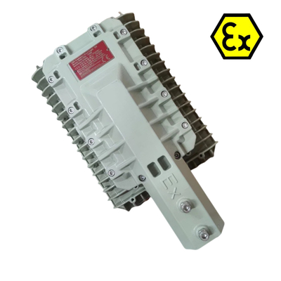 Zona Atex1 Luz de inundación a prueba de explosiones LED WF2 IP66 A prueba de llamas Aluminio de grado marino A prueba de explosión Área industrial peligrosa 200watt