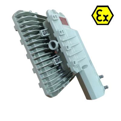 Zona Atex1 Luz de inundación a prueba de explosiones LED WF2 IP66 A prueba de llamas Aluminio de grado marino A prueba de explosión Área industrial peligrosa 200watt