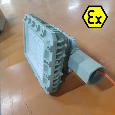 Ex d ATEX luz cuadrada LED a prueba de explosión 4000K apagable 90-295V para EPC Iluminación industrial con protección IP66 OEM disponible 50-250watt
