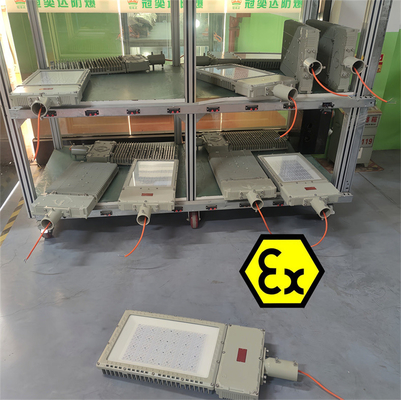Luz de inundación LED para gasolineras de minería petroquímica Zona 1 Zona 2 Iluminación Ex Db Eb IIC T6 Gb Ex Tb IIIC T80°C Db IP66