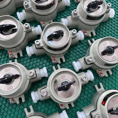 Interruptor a prueba de explosión IP66 Aluminio de grado marino para la industria farmacéutica