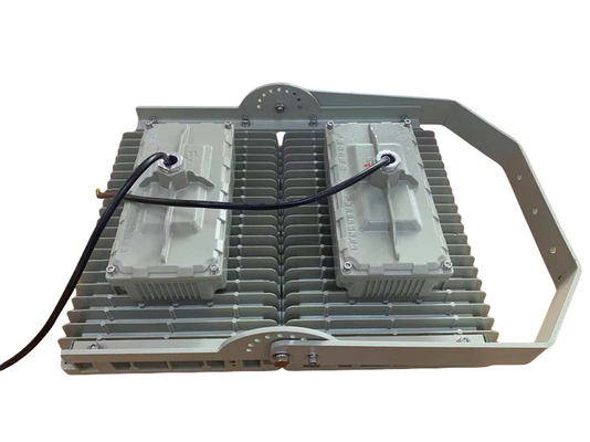 ATEX Luces de inundación resistentes a las llamas de alta potencia a prueba de explosiones personalizables OEM 300-500 Watt