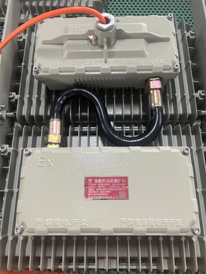 Luz de inundación LED a prueba de explosión de alta CRI Ra≥80 para la zona de gas de petróleo1 MEANWELL Drive