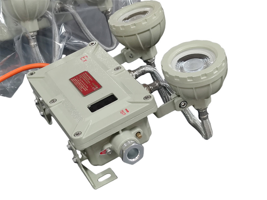 Luz de emergencia a prueba de explosiones con certificación ATEX – Iluminación de seguridad LED compacta para entornos industriales peligrosos