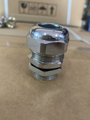 Plata IP68 Glándula de cable de blindaje de alambre único para la industria del petróleo y el gas