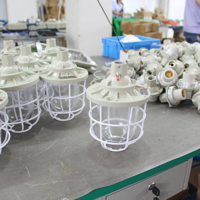 Lente de vidrio templado a prueba de explosión Luz de descarga de alta intensidad CUL Certificado para aplicaciones industriales
