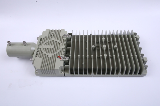 Proyector a prueba de explosión LED CNEX / IECEx / ATEX Aprobado Instalación inteligente Larga vida útil Ideal para entornos de trabajo peligrosos
