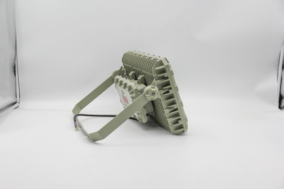 Proyector LED a prueba de explosión ∙ Proyector a prueba de fuego, a prueba de agua, eficiente energéticamente ∙ Para ambientes peligrosos