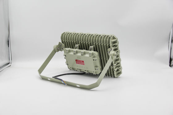 Proyector LED a prueba de explosión ∙ Proyector a prueba de fuego, a prueba de agua, eficiente energéticamente ∙ Para ambientes peligrosos