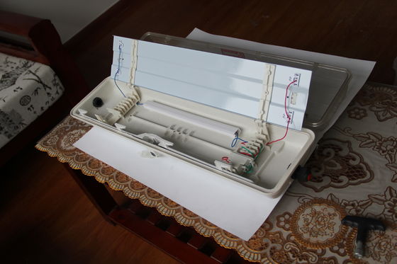 Para áreas peligrosas Plantas químicas de petróleo y gas Minería Instalaciones marinas A prueba de explosión Luz LED lineal de grado industrial IP66 Iluminación Diseño eficiente en energía reduce Durable 0.6/1.2m ATEX/IECEx/CNEX