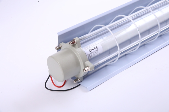 Para entornos húmedos Zona 21 y 22 Resistente a la corrosión Ex Db Eb IIC T6 Gb, Ex Tb IIIC T80°C Db Luminaria lineal LED a prueba de explosiones ATEX duradera 100lm/w IP66