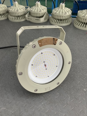 50000 horas de vida útil ATEX CNEX Certificado a prueba de explosión IP66 LED High Bay Light 100W 150W 200W para petróleo gas Química Minería Ambientes marinos
