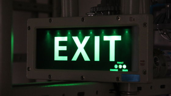 Luces de advertencia de la señal de salida de emergencia a prueba de explosión de alta calidad de Atex Modelos personalizables Luz de señal de salida a prueba de explosión para Zona 1 Zona 2