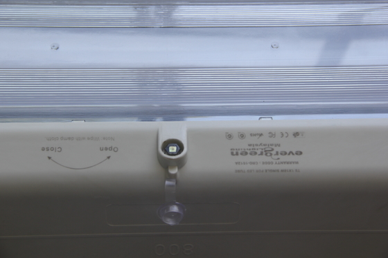 Luminaria LED para áreas peligrosas aprobada por ATEX/IECEx/CNEX, con clasificación IP66, 5 años de garantía, vataje y tamaño personalizables, Luz lineal a prueba de explosiones serie BYS duradera con triple certificación
