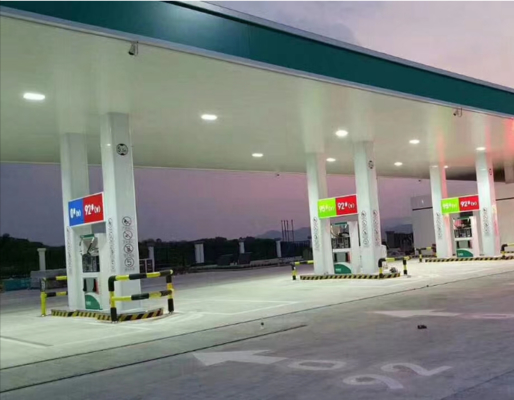 Casas de aluminio fundido a presión Ubicación peligrosa Luz de inundación LED con eficiencia de 130lm/w y materiales estándar