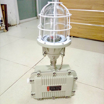 Iluminación HID a prueba de explosiones de aluminio fundido a presión con clasificación IP65, diseñada para temperaturas extremas de menos 40 a 50 grados Celsius