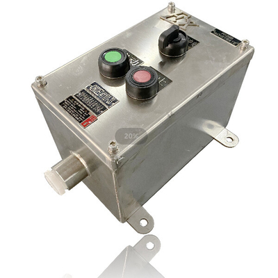 Equipo a prueba de explosión de PC Box IP65 Iluminación de dosel LED con precisión de control de temperatura PID±1C