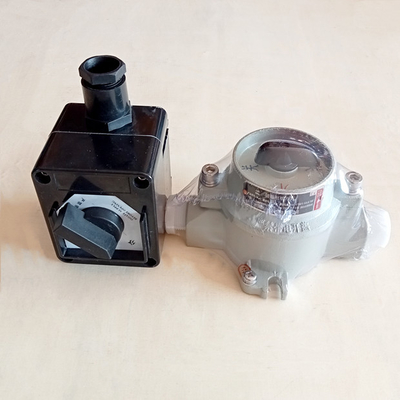 IP65 Selector a prueba de llama para 220V / 380V de voltaje dentro de sus necesidades