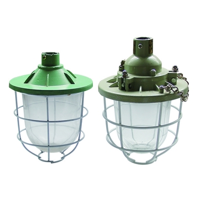 Luz HID resistente a las explosiones CRI 70 para entornos peligrosos -40C-50C