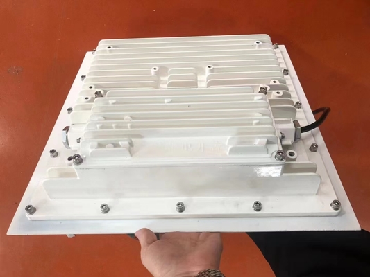 ATEX 18 * 18 pulgadas de forma cuadrada Luz a prueba de explosión 100w 130lm / w Luz de gasolinera con cinco años de garantía